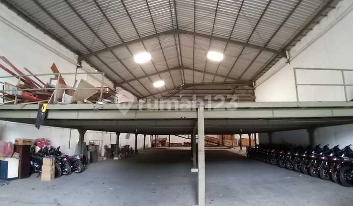 Gudang luas akses kontainer dekat pelabuhan & pintu tol Demak 6