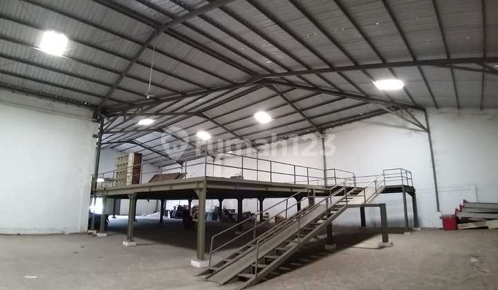 Gudang luas akses kontainer dekat pelabuhan & pintu tol Demak 7
