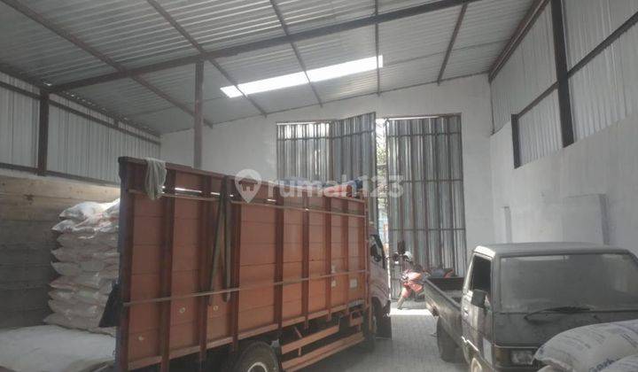 Gudang pinggir jalan raya akses kontainer dekat kawasan industri Ungaran 6