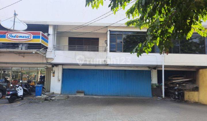 Ruko lebar 10m pinggir jalan dg area parkir di Puri Anjsmoro 2