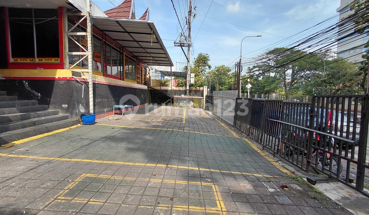 Flood-Free Commercial Space Near Simpang Lima Semarang