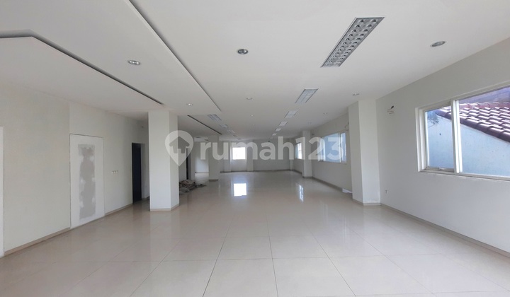 Ruko Baru 4Lantai + Rootop Dekat Simpang Lima 2