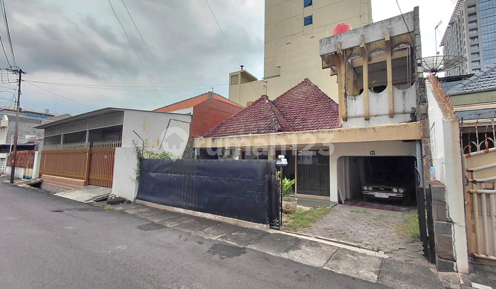 Rumah Harga Tanah di Tengah Kota Dekat Mall 1