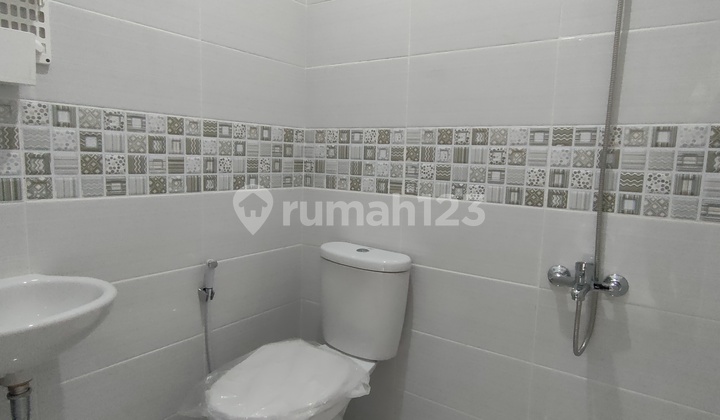 Rumah Ready Stok Dekat Ke Lippo Karawaci dan Gading Serpong 9