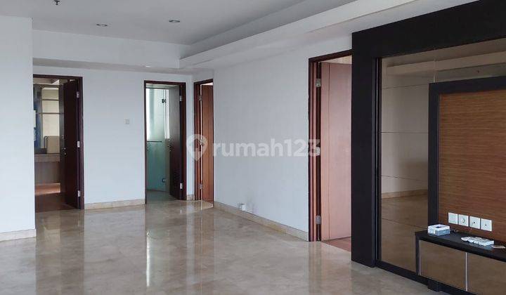 Jual Apartemen Royale Springhill 3 Kamar 196 Meter Golf Sea View 2