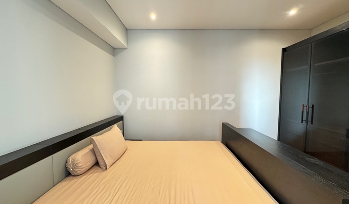 Rent a Royale Springhill apartment 3 bedrooms 196 meters fully furnished 2