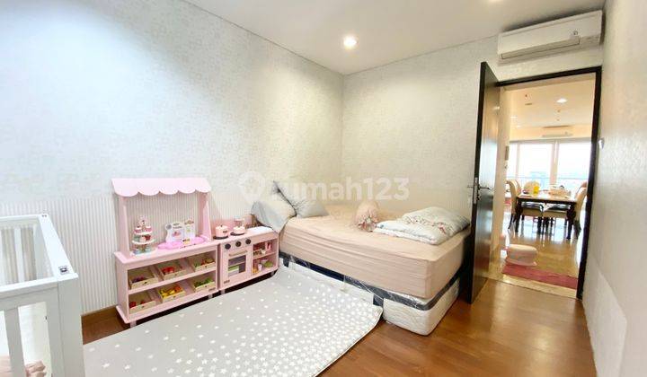 Apartement The Royale Springhill Golf View Termurah