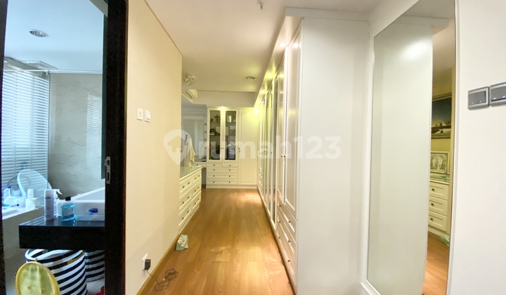 Apartement The Royale Springhill Golf View Termurah