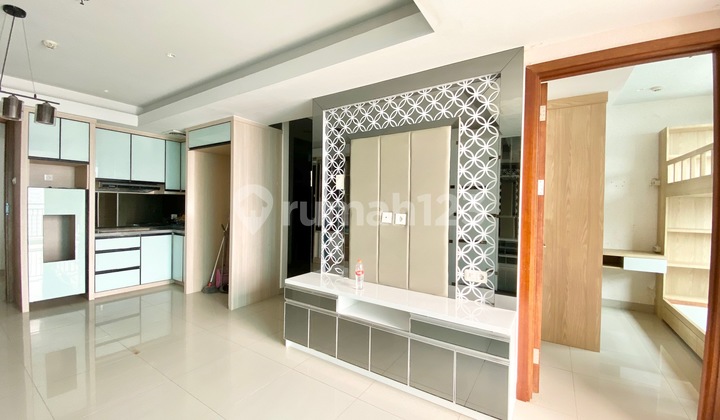 Apartment Springhill Terrace Residences 3 BR 99 Meter Furnished 2