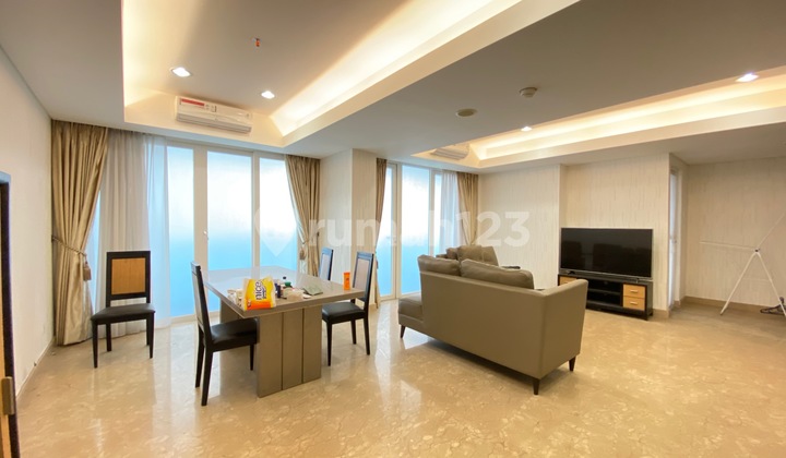 Cheapest Apartement Royale Springhill Kemayoran 3 BR Golf Sea 192