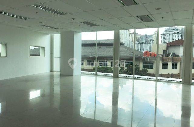 Sewa Office Space Springhill Office Kemayoran 137 Meter 2