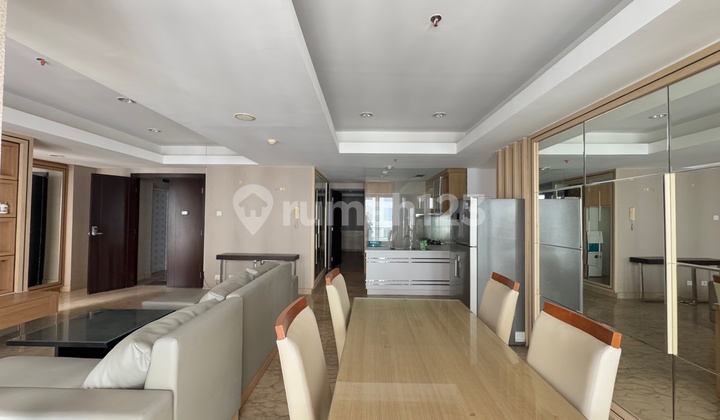 Apartemen royale springhill kemayoran 3 kamar 192 meter golf view 2