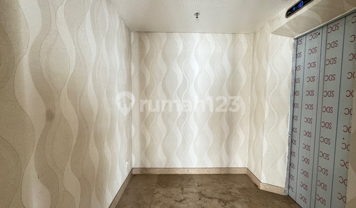 Royale Springhill Kemayoran Apartment 3 Bedroom 192 meters Cheapest 2