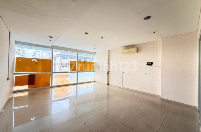 Kios Ruang Kantor Komesial Apartemen Springhill Terrace Kemayoran