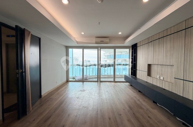 Apartemen Royale Springhill Kemayoran 196 Meter Sudah Sertifikat