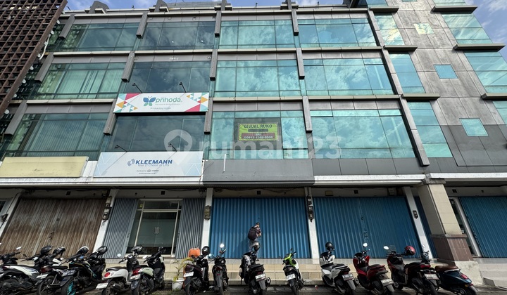 Jual ruko puri mutiara sunter 5x15 4 lantai hadap jalan