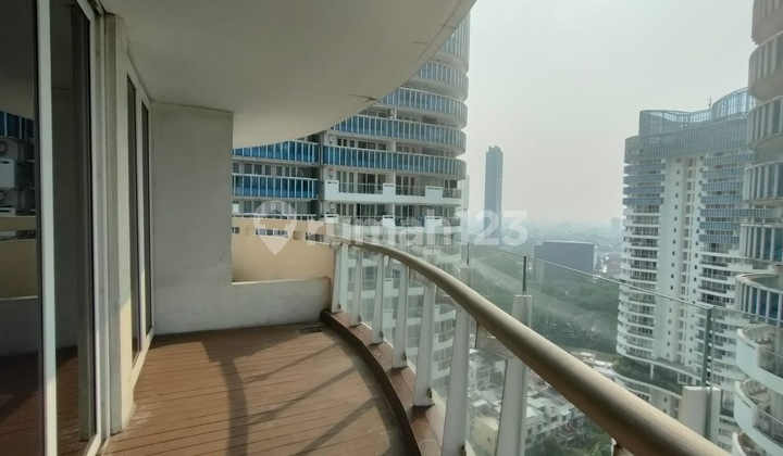 Apartemen royale springhill kemayoran 2 kamar 165 meter murah 2