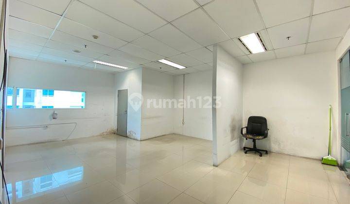 Sewa Ruang Kantor Springhill Office Kemayoran 63 Meter  1