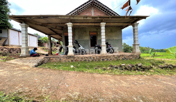 Dijual Rumah Asri View Sawah Karanganyar 1