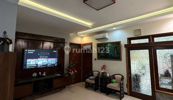 Dijual Rumah Mewah Strategis Solo Kota Jateng 1