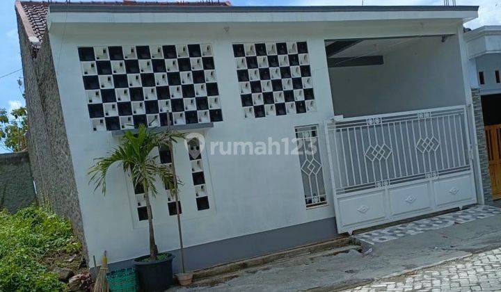 Dijual Rumah Minimalis Siap Huni Karanganyar  1