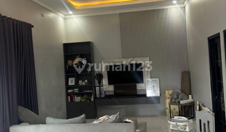 Rumah Mewah Bangunan Baru Siap Huni Jaten, Karanganyar 2