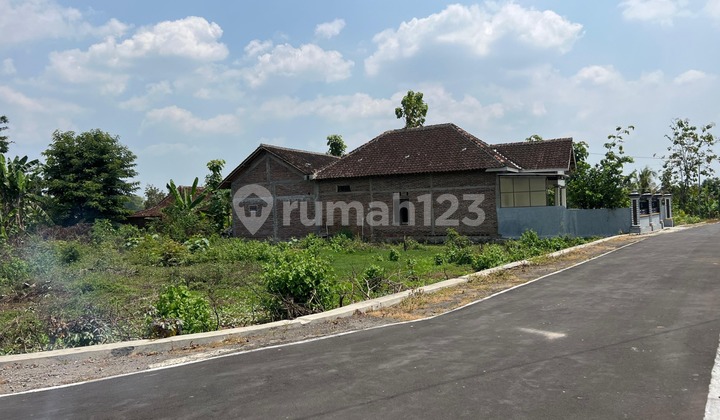 Tanah Kosong Datar di Karang Anyar Kota, Harga Total 600 Juta