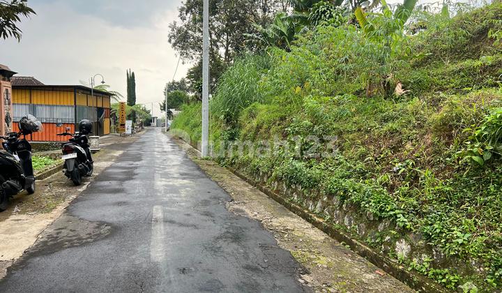 Tanah Kemuning Dekat Pasar 305m Datar 