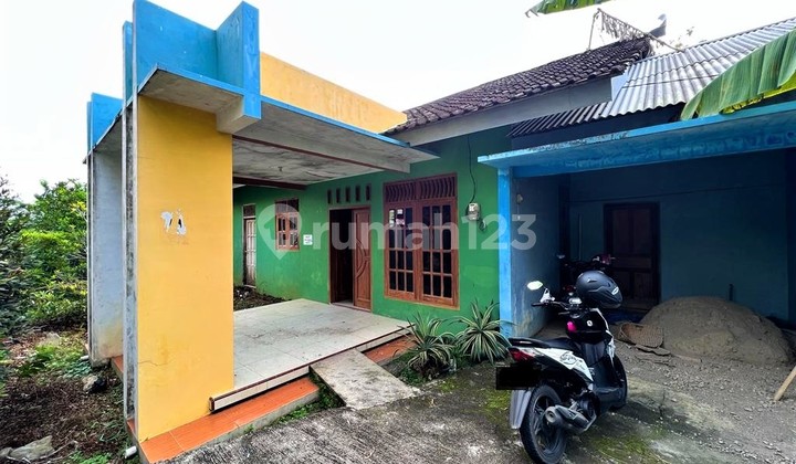 Rumah+Bonus Kebun Buah di Karanganyar, 3 Kamar 1