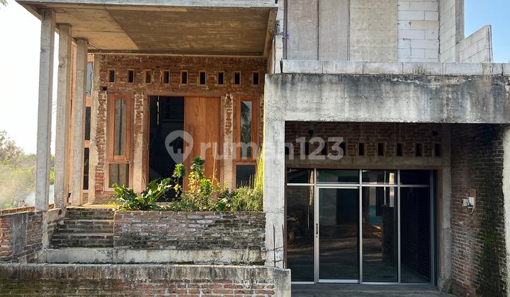 2-Story House 400M Karanganyar Solo Work 2-Story House 400M Karanganyar Solo Work