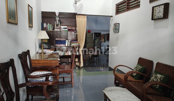 Rumah Di Papandayan Raya Semarang Kota Siap Huni View Bagus 2