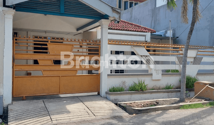 RUMAH SURABAYA BARAT DARMO HARAPAN INDAH LOKASI CIAMIK 1