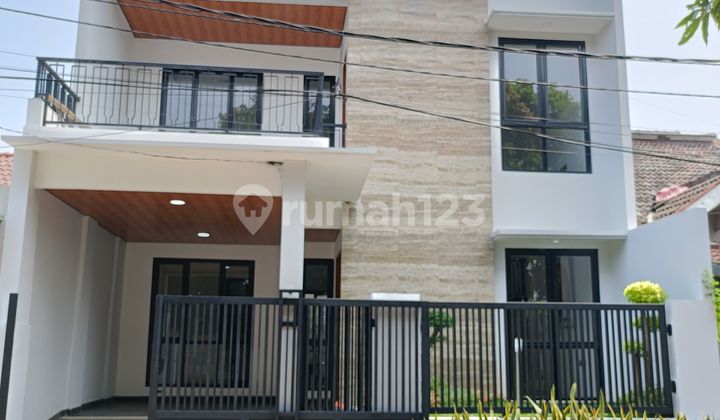 Rumah Brand New Siap Huni di Graha Raya Tangerang Selatan. 