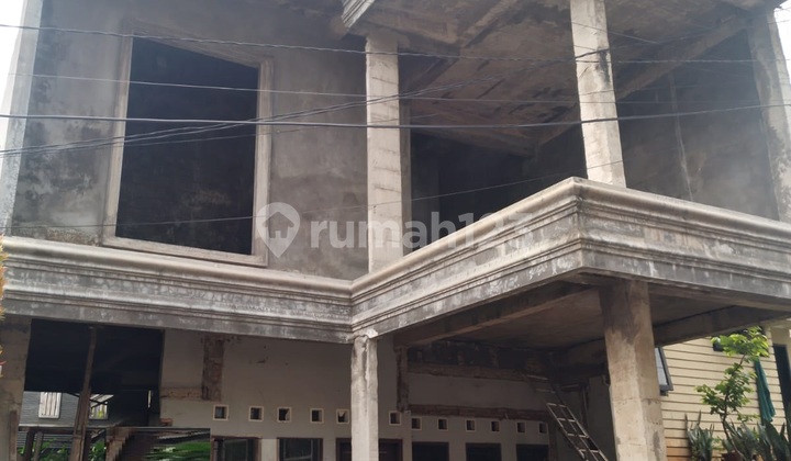 Cluster House in Pondok Aren.