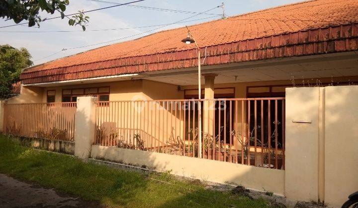 Asem rowo lokasi strategis dekat pasar tol dupak, pasar turi, 1