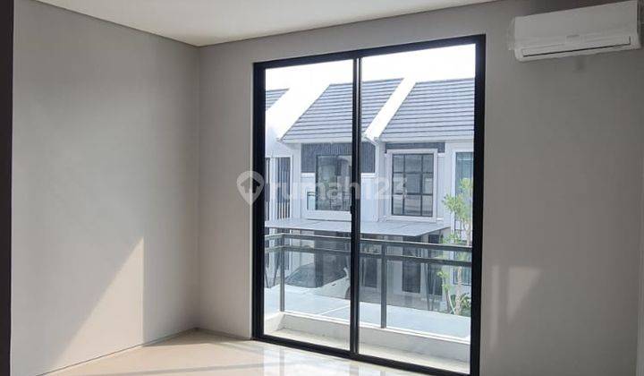 Grand Pakuwon 2 Lantai 3 Bedrooms Baru Modern Minimalis Hadap Selatan  1