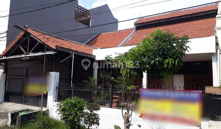 Gayungsari Barat Dekat Masjid Agung Surabaya 4 Bedrooms 1