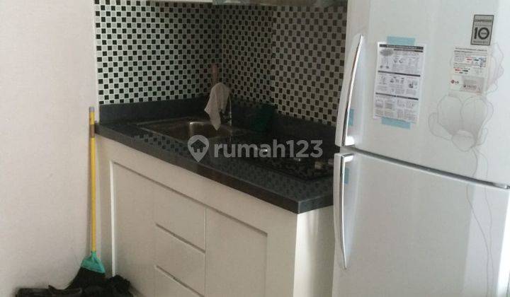 Apartemen Puncak Kertajaya Full Furnish Baru View Pool 1