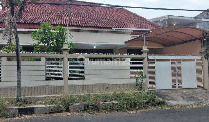 Raya Manyar Tirtoyoso 2 Lantai Full Furnish 5 Bedrooms Hook Cocok Untuk Hunian Maupun Usaha 1