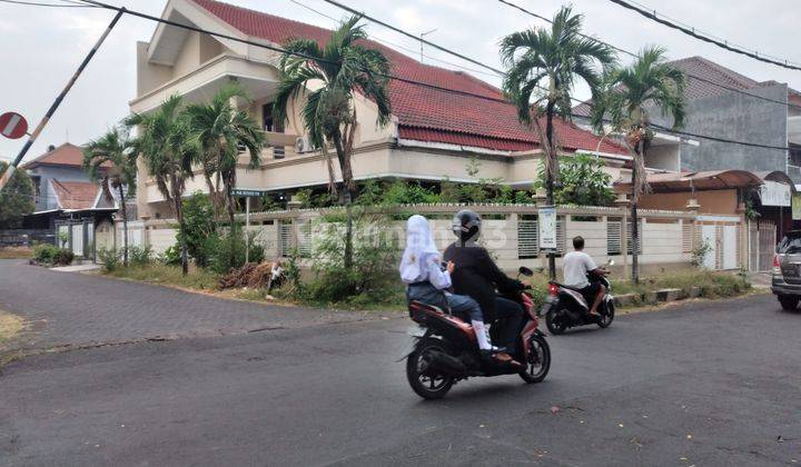 Raya Manyar Tirtoyoso 2 Lantai Full Furnish 5 Bedrooms Hook Cocok Untuk Hunian Maupun Usaha 2