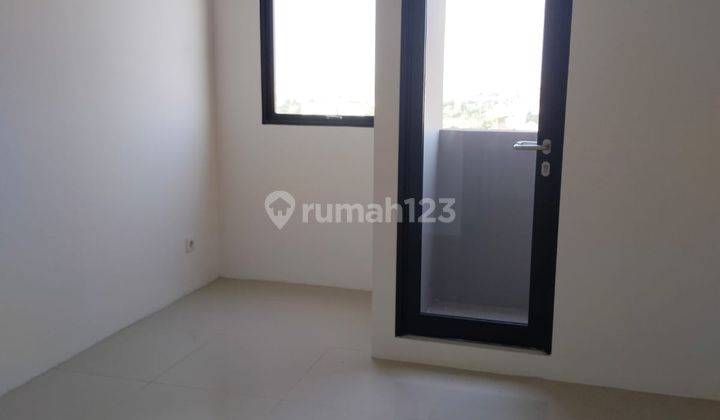 Apartemen Vittorio Studio Lantai 18 2