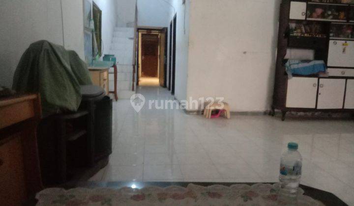 Jual Rumah Murah di Jalan Gembong 6 Kamar Tidur Hadap Utara  1