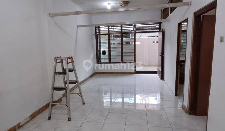 Rumah Kos Untuk 12 Kamar di Keputran Dekat Raya Urip Sumoharjo Cocok Untuk Usaha Kos 2