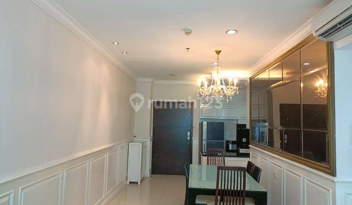 tampak depan disewakan : apartment gandaria heights,