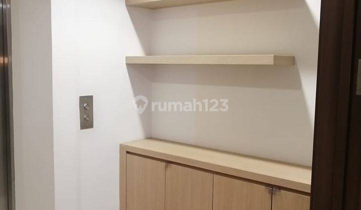 Apartement Dijual Kemang Village 4 BR View Balcony Bagus Furnished  2