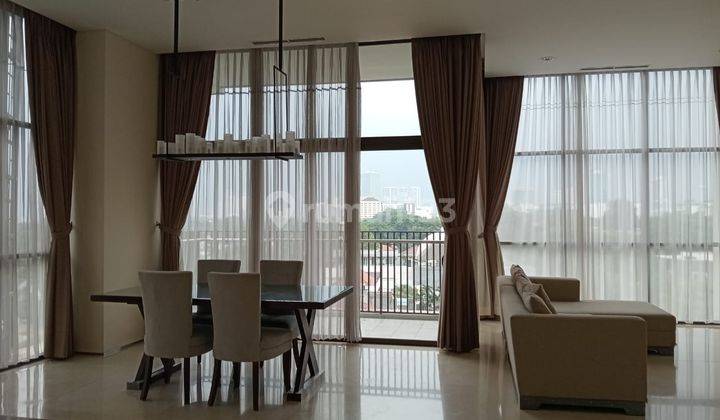 Disewakan Apartement Senopati Suites 2+1 BR Bagus Furnished 1