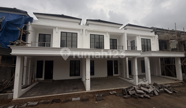 Rumah Dekat Stasiun KRL Full Fasilitas