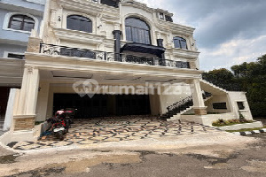 Siap Huni Lokasi Strategis Classic America