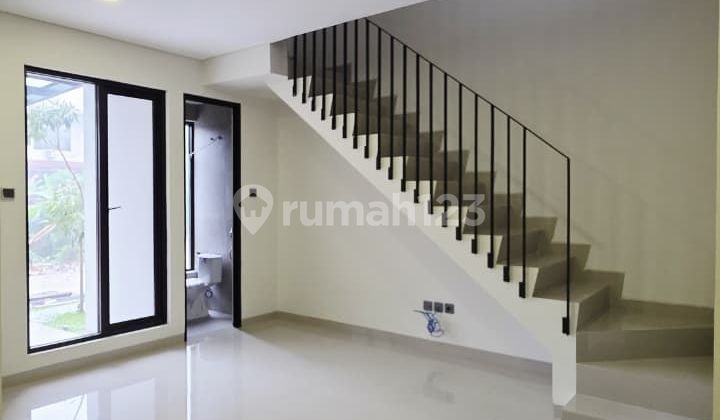 Siap Huni Dekat Stasiun KRL Bebas Banjir 2