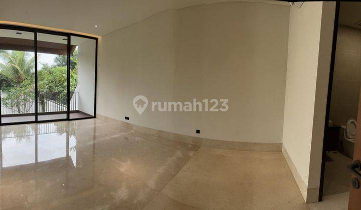 Dijual Rumah Tropical Modern House, Lokasi Strategis, Lingkungan Aman Nyaman, Kemang jakarta Selatan 2